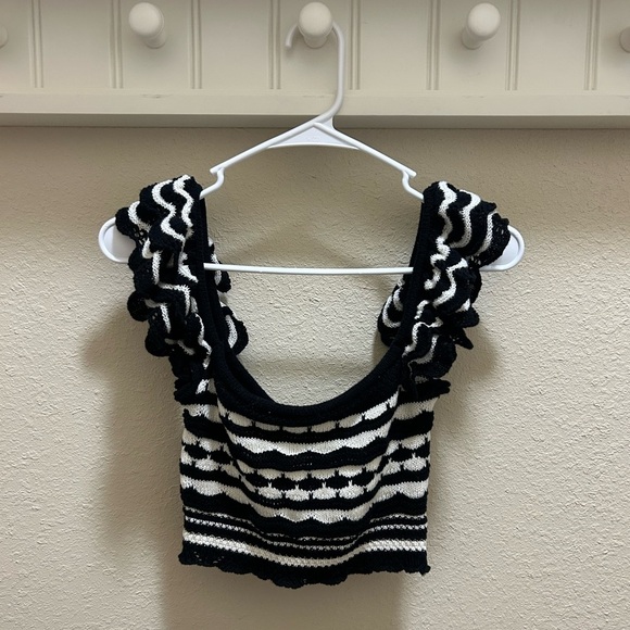H&M Black and White Ruffled Crop Tank Top - Picture 1 of 4